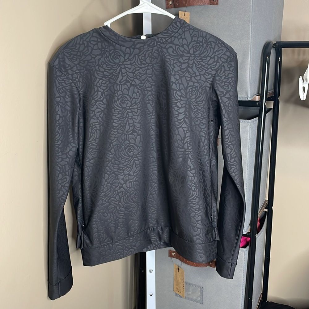 Lululemon Departure Sweatshirt Top ~sz 4 Petal Camo Embossed Black Oversized 494